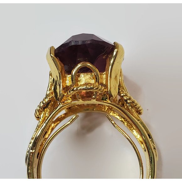 Vintage Cellini Faceted Purple Glass Gold Tone Statement Ring Size 7 - Picture 4 of 5